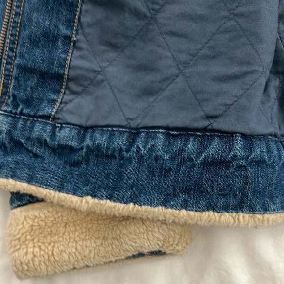 Reitmans sherling (faux) Denim Jacket with Cream Lining size large women’s - Picture 13 of 16